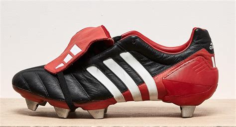 adidas fußballschuhe 2002|Closer Look: Adidas Predator Mania 2002 Football Boots.